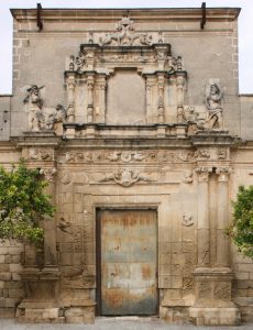 Fachada del Palacio de Riquelme
